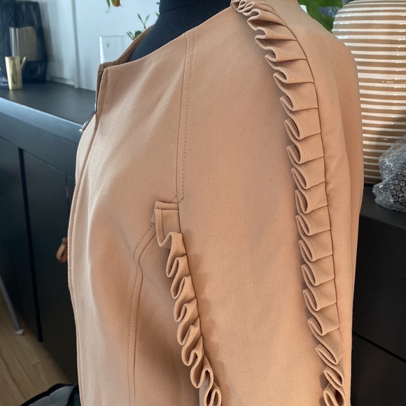 Banana Republic Olivia Palermo Beige Suit Jacket - Picture 6 of 14